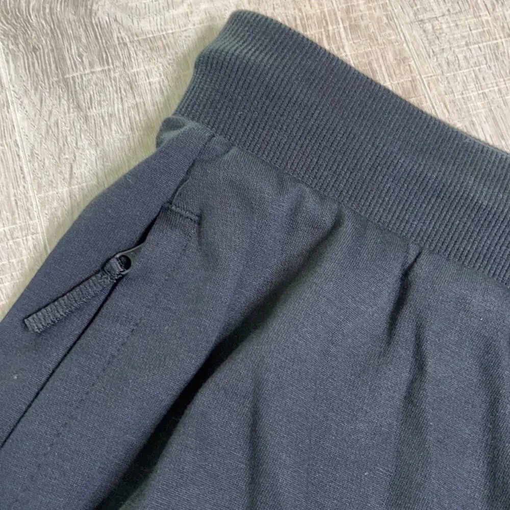 NWT ADIDAS Men’s Black Elastic Waist Multi Sport Athletic Shorts